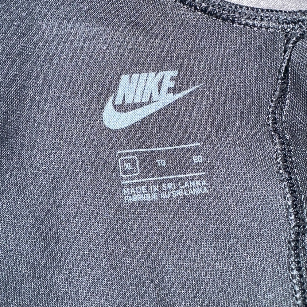 Nike Black Romper with Scoop Neck - Picture 3 of 6